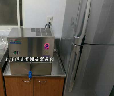 全自動蒸餾水機