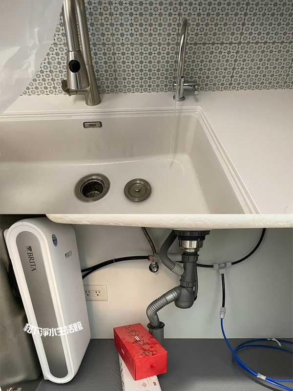 brita v9淨水器