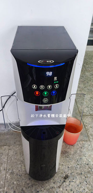 龍泉牌氣泡水飲水機
